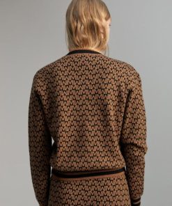 Garbtheory.shop060eddbaad 4