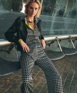 Garbtheory.shop5a3a2acc7e 3