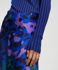 Garbtheory.shop5b968f190e 4