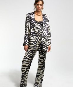 Garbtheory.shop651bbdc701 2