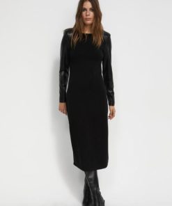 Garbtheory.shop6a4799b1dd 5