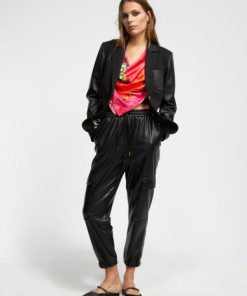 Garbtheory.shop7eef868bac 3