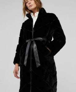 Garbtheory.shopaa2298adc4 2