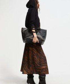 Garbtheory.shopca08d95a61 5