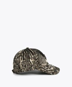 Garbtheory.shopcf492aff15 1