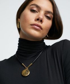 Garbtheory.shopdc2fbc3304 2