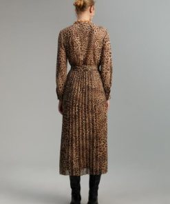 Garbtheory.shopf6deb70fce 4